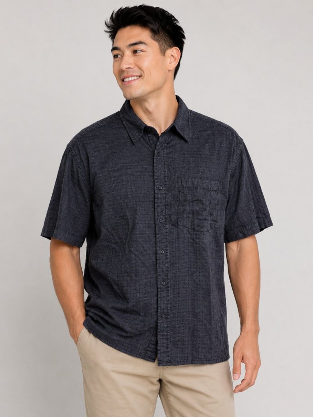 23rd St Men's Black Textured Button-Up Shirt Size Large Short Sleeve Casual